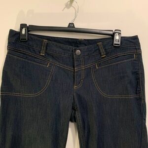 Athleta Dark Indigo Jeans Thick Stitch with Pleats & Pockets.  Women’s Size 14